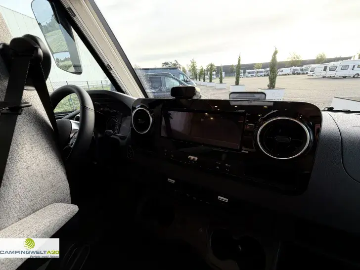 Fahrzeugbild Malibu I 450 RB-LE comfort 4.2 t MB+2027+TV+MARKISE+ #8