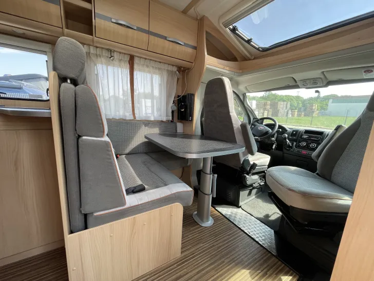 Fahrzeugbild Orangecamp Teilintegriert T 68 baugleich mit Sunlight/Carado #11