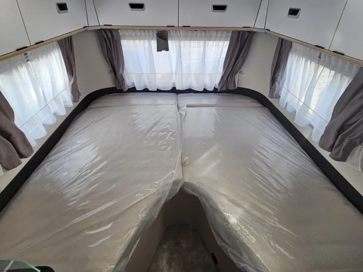 Fahrzeugbild Hymer Eriba Eriba Touring 542 Eder 30 Jahre Silver Edition #8