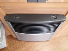 Fahrzeugbild Hobby De Luxe 490 UL Nr. 16 - Einzelb., RSG #16