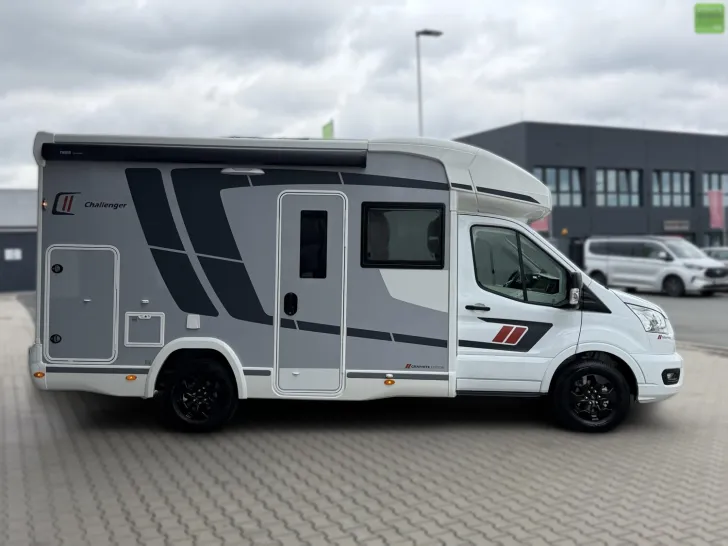 Fahrzeugbild Challenger Teilintegriert 250 Graphite Edition Arctic AHK #4