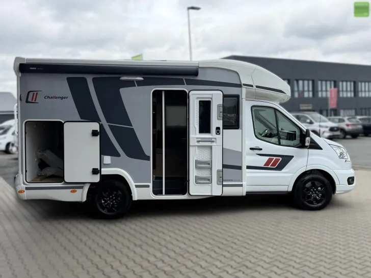 Fahrzeugbild Challenger Teilintegriert 250 Graphite Edition Arctic AHK #8