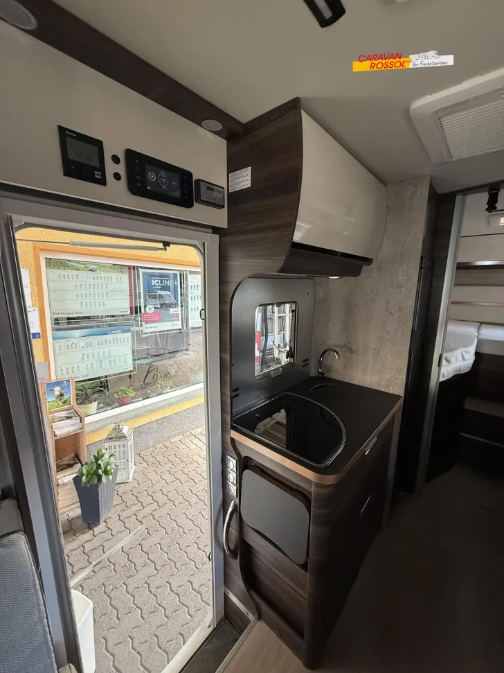 Fahrzeugbild Laika Ecovip H 3109 #13