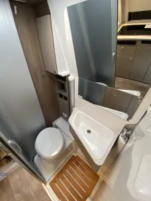 Toilette Carado CV 640 PRO+ # Automatik # Dieselheizung
