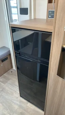 Kühlschrank Carado T 338 pro + ohne Hubbett