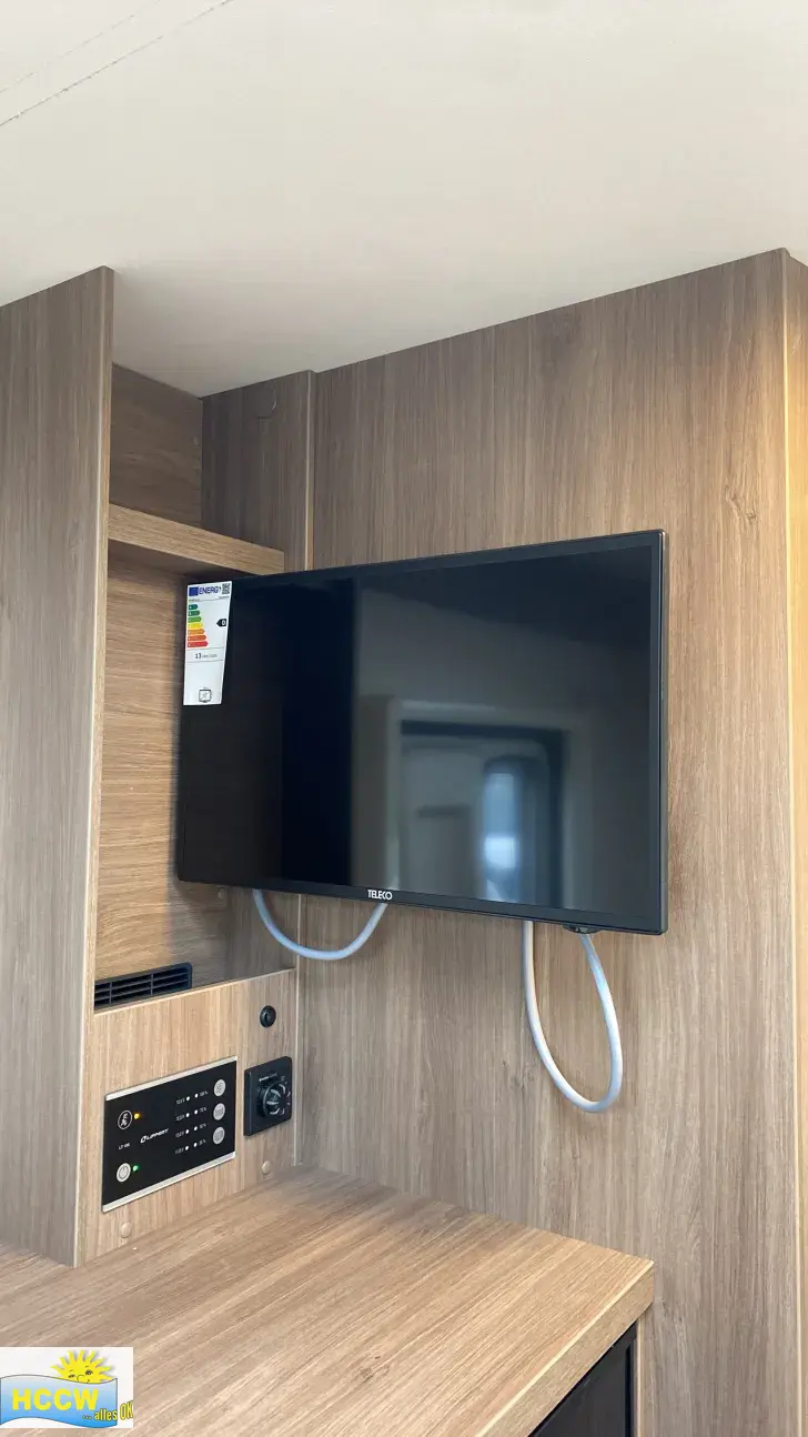 TV Carado T 338 pro + ohne Hubbett