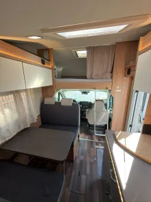 Fahrzeugbild Weinsberg CaraHome 650 DG 1. Hand, privat genutzt, Nicht #8