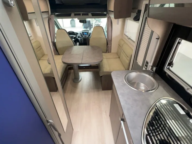 Fahrzeugbild Challenger 347 GA Graphite Edition/Einzelbetten+Hubbett #8