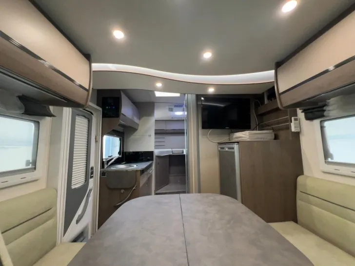 Fahrzeugbild Challenger 347 GA Graphite Edition/Einzelbetten+Hubbett #10