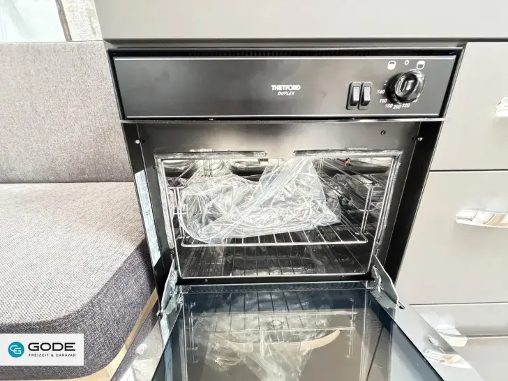 Fahrzeugbild Hobby De Luxe 515 UHL /2.000 kg/Backofen/Bettverbreite #10
