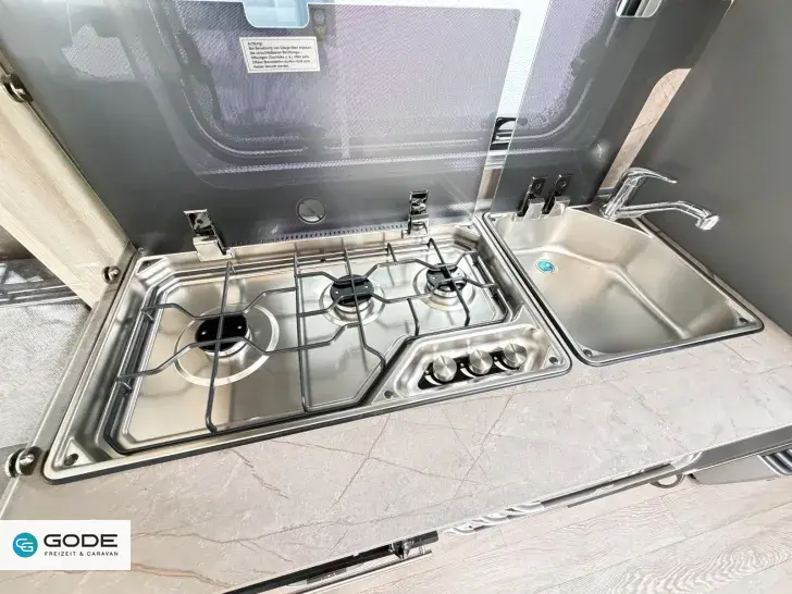 Fahrzeugbild Hobby De Luxe 515 UHL /2.000 kg/Backofen/Bettverbreite #12