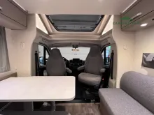 Fahrzeugbild Carado T 328 #10