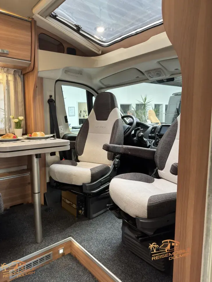 Fahrzeugbild Weinsberg CaraCompact EDITION PEPPER 600 MEG 3xSolar SAT #12