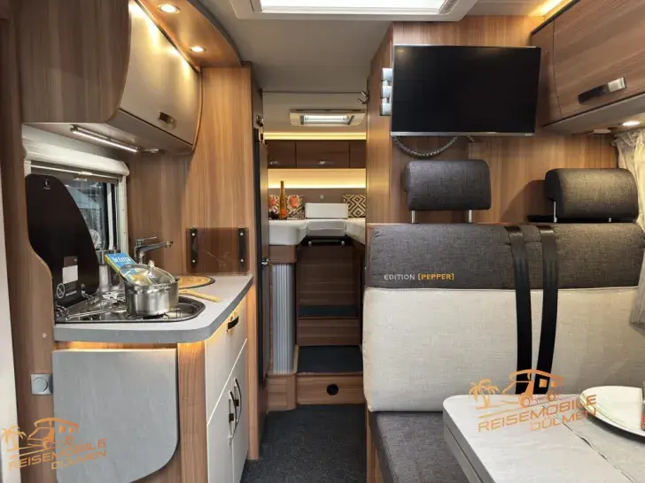 Fahrzeugbild Weinsberg CaraCompact EDITION PEPPER 600 MEG 3xSolar SAT #16