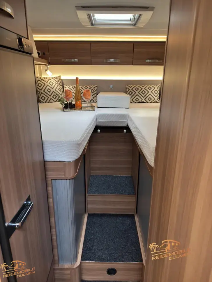 Fahrzeugbild Weinsberg CaraCompact EDITION PEPPER 600 MEG 3xSolar SAT #20
