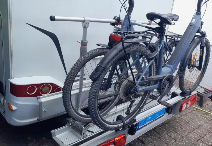 Fahrzeugbild Orangecamp Teilintegriert OC12 Gut gepflegt, mit Motorradträ #4