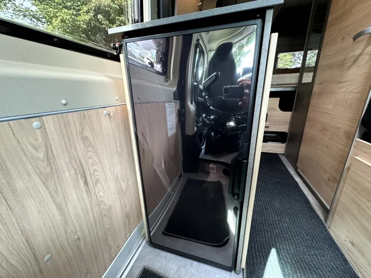 Fahrzeugbild Dethleffs Globetrail Active 600 DS *Aufstelldach* #15