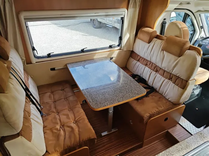 Fahrzeugbild Dethleffs Globebus T 4 #12