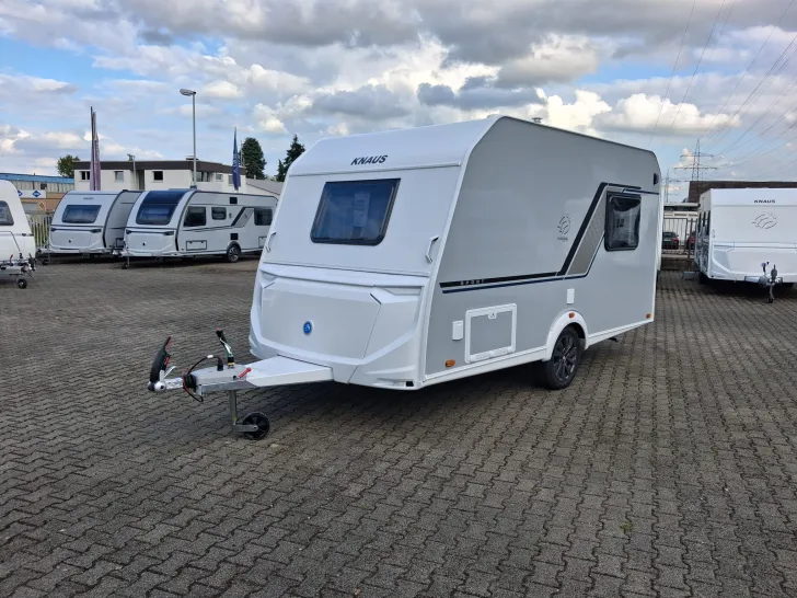 Fahrzeugbild Knaus Sport 400 QD Modell 2027 #3
