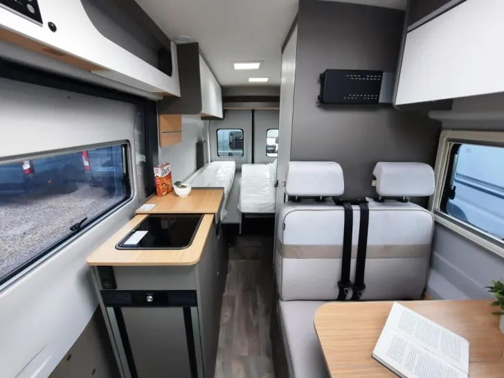 Fahrzeugbild LMC Innovan 592 Verfüg./Sparen Sie 10.818,- € #5