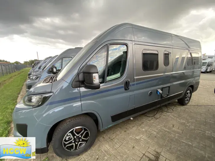 Seitlich Carado CV 602 pro # Automatik # Dieselheizung
