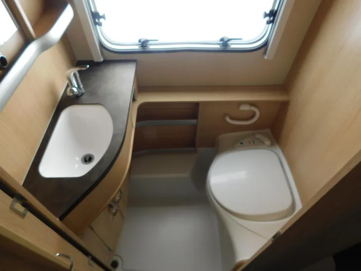 Fahrzeugbild Hymer Eriba Eriba Touring Familia 310 #10