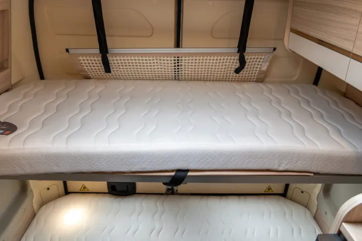 Fahrzeugbild Dreamer Camper Family Van Five by Rapido *Etagenbetten* #15