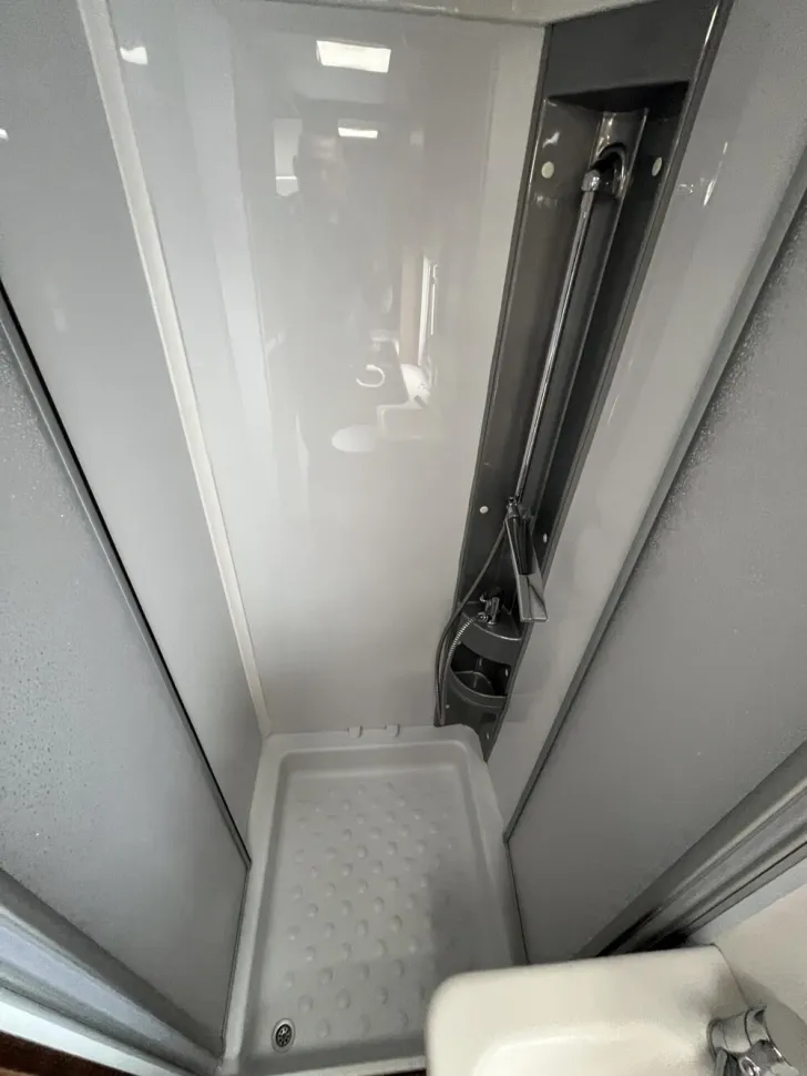 Fahrzeugbild Dethleffs Nomad 560 FMK #13
