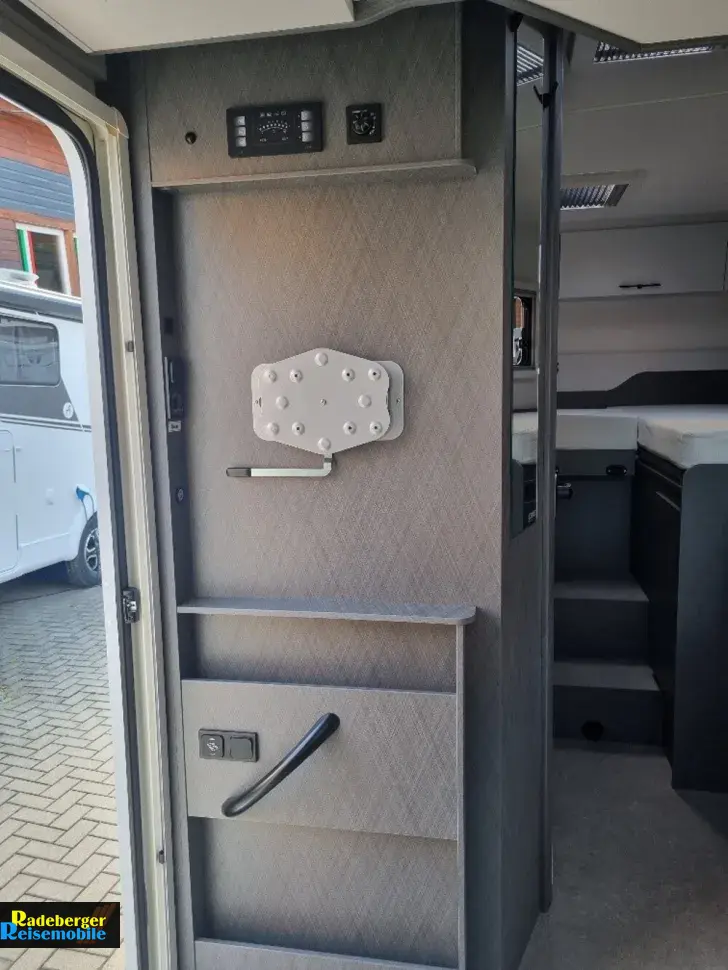 Fahrzeugbild Etrusco V Ford 6.8 SCF #12