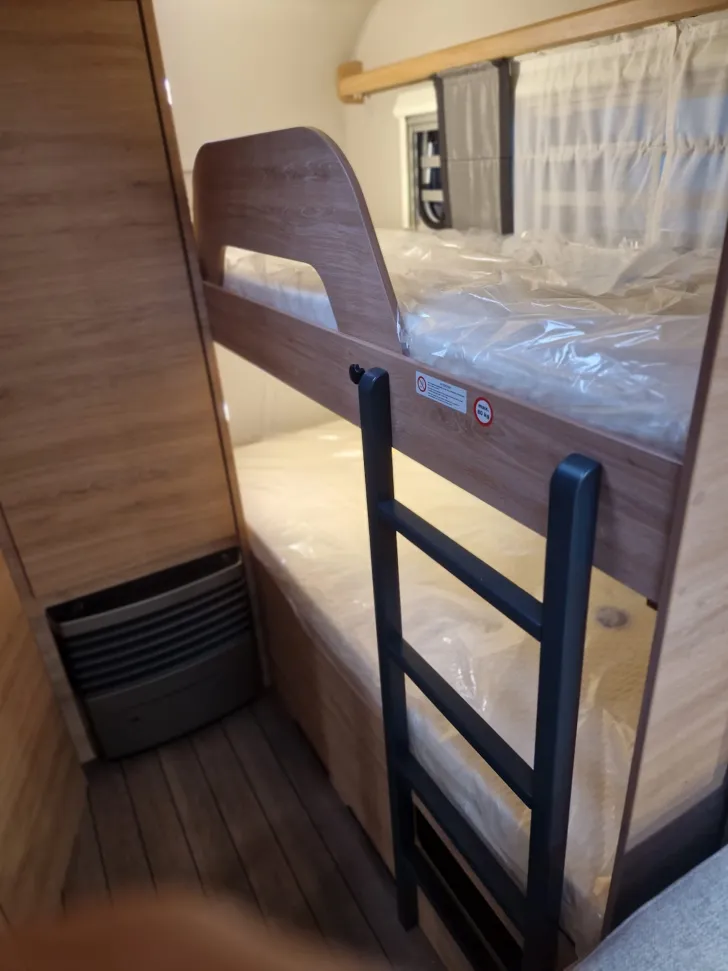 Fahrzeugbild Knaus Südwind 580 QS Black Selection 2027 er #4
