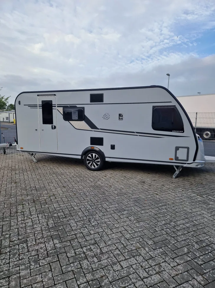 Fahrzeugbild Knaus Südwind 540 FDK Black Selection 2027 er #1