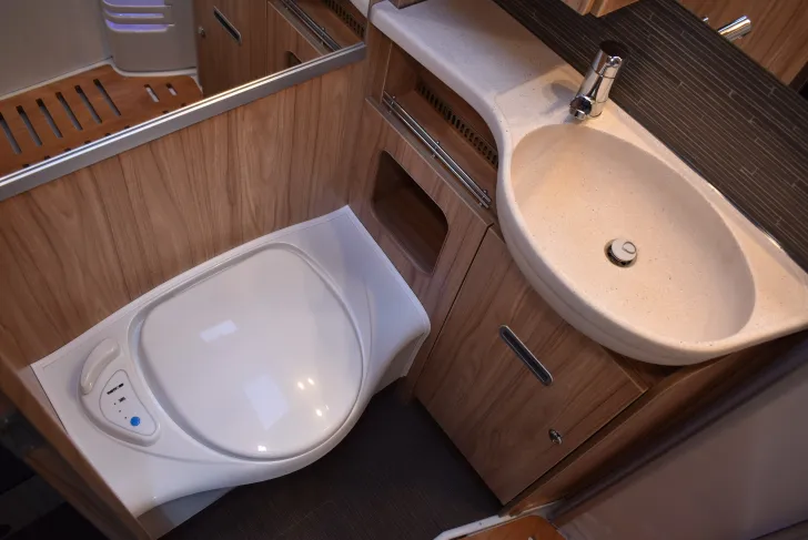 Fahrzeugbild Hymer ML-T 580 Mercedes, Automatik, Distronic #16