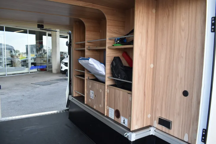 Fahrzeugbild Hymer ML-T 580 Mercedes, Automatik, Distronic #31