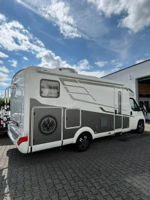 Fahrzeugbild Hymer Tramp SL 588 Autark, AHK #1