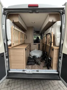 Fahrzeugbild Carado Camper Van 640 Edition 15 Schlafdach #10