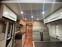 Fahrzeugbild P.L.A. 385 Privilege/Einzelbetten+Hubbett/Garage/Klima #10