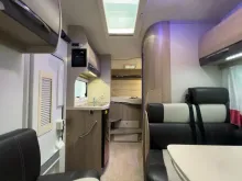 Fahrzeugbild Challenger Genesis C194 Festbett Garage Markise TRUMA #10