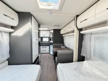 Fahrzeugbild Hobby Excellent 460 SL/1.500 kg/Bettverbreiterung/2027 #18