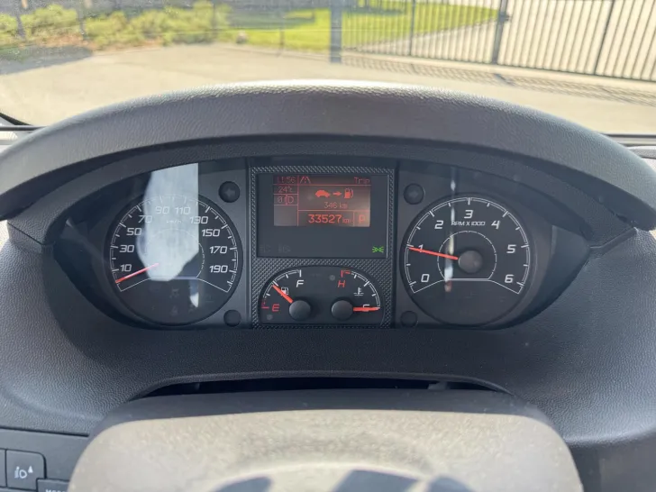 Fahrzeugbild Malibu T 430 LE #10