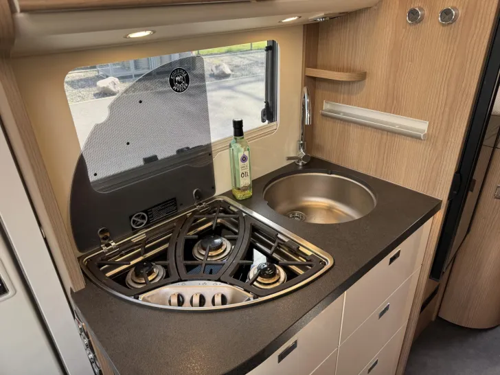 Fahrzeugbild Malibu T 430 LE #15