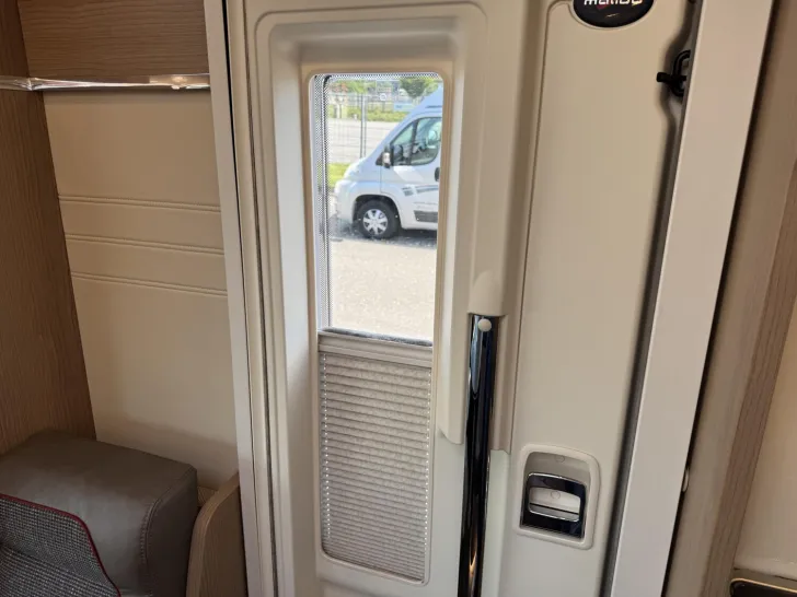 Fahrzeugbild Malibu T 430 LE #28