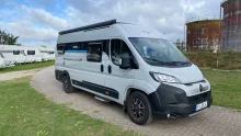 Schräg Vorne Hobby ONTOUR Van 640 ET