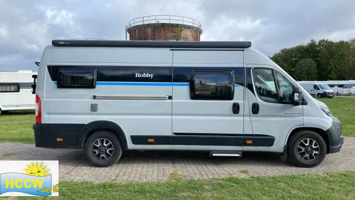 Seitlich Hobby ONTOUR Van 640 ET