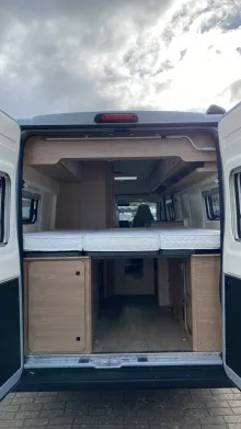 Heckgarage Hobby ONTOUR Van 640 ET