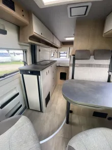 Sicht vorne-hinten Hobby ONTOUR Van 640 ET