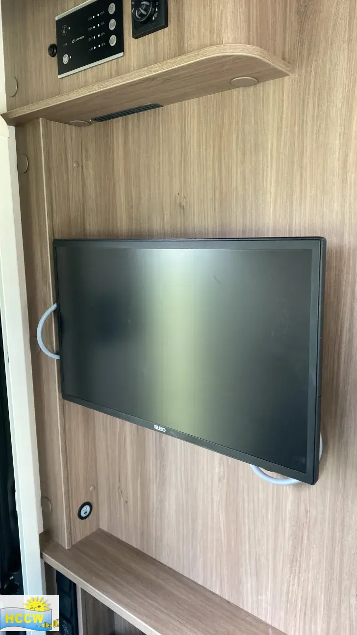 TV Carado T 328 pro+ Hubbett + Automatik