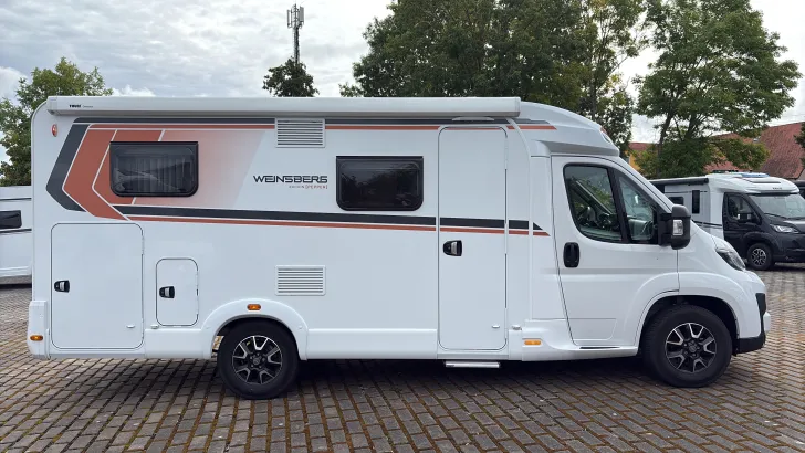 Seitlich Weinsberg CaraCompact EDITION PEPPER 600 MEG