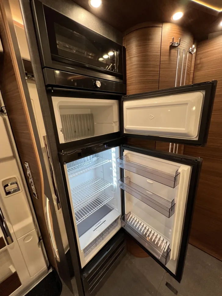 Fahrzeugbild chic c-line I 4.9 LE L Carthago Selection (360) #24