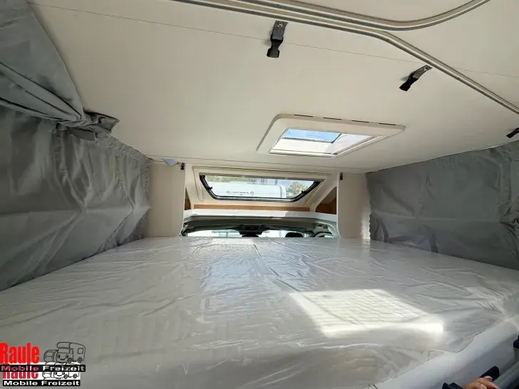 Fahrzeugbild Sunlight T 58 Adv. mit Hubbett & Automatik *ab HERBST* #8