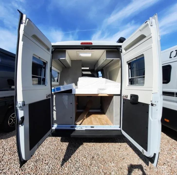 Fahrzeugbild Crosscamp ELMNT 6.0 DS Verfüg./Sparen Sie 1.299,- € #19